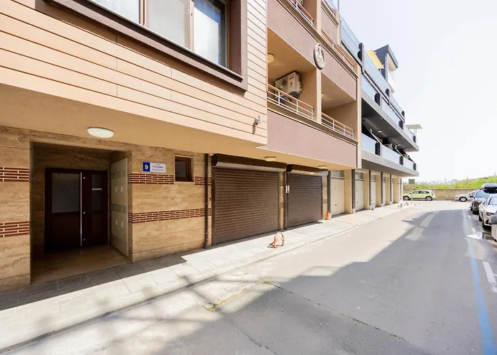 Апартамент Marea 2 Поморие